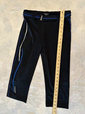 NWT Bebe Sport Black Blue Glitter Belt Capri Leggings Y2K S
